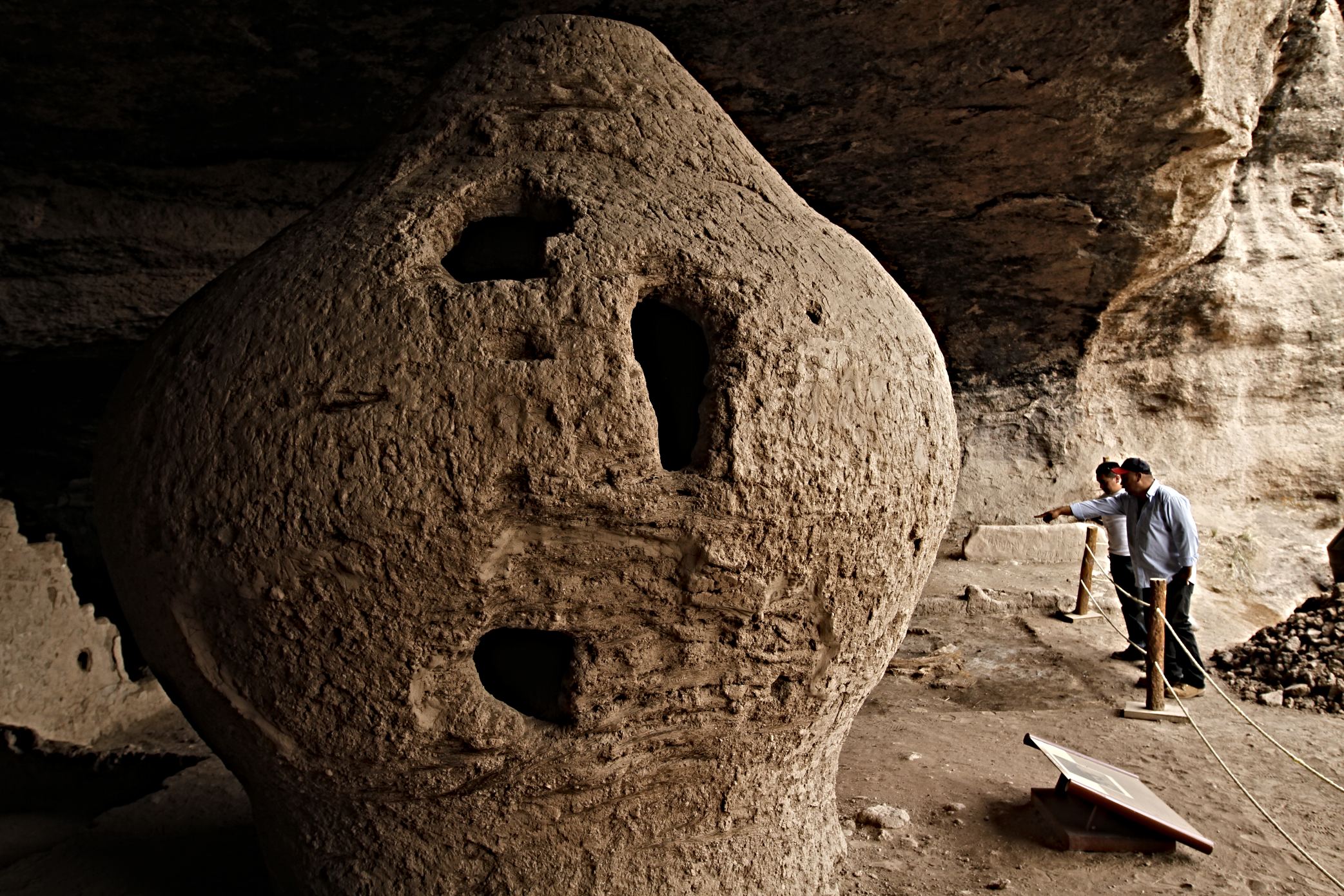 Go on a Photographic Safari to Cueva de la Olla - Escapadas