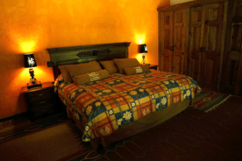 Hotel & Suites Lago Sol