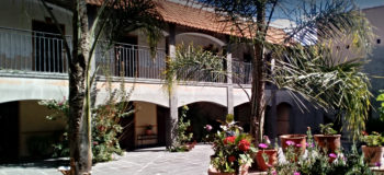 Hotel González