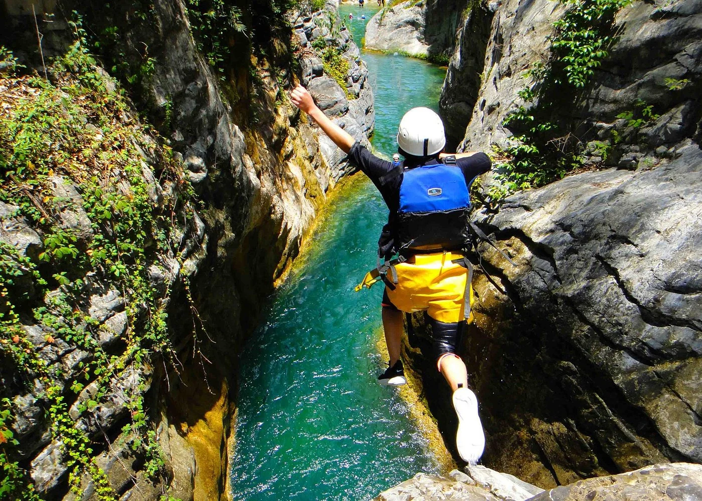 Canyoneering in Matacanes: The Sierra Madre Challenge