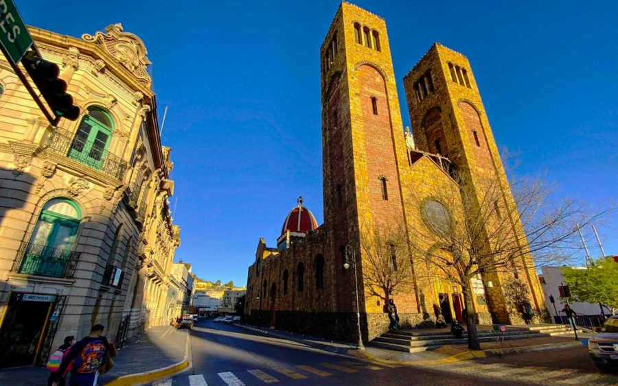 Lorem Ipsum is simply dummy text  (Featured Image)