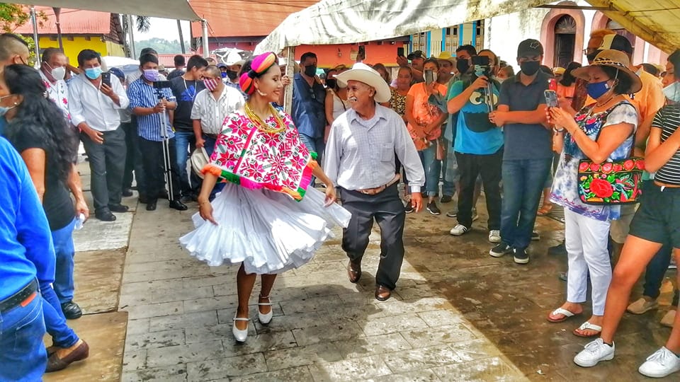 The Sunday Huapangueada