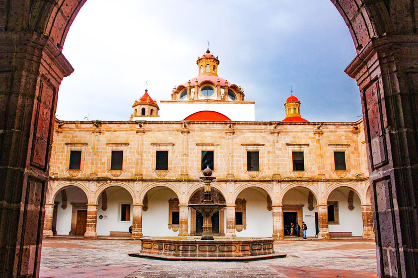 Centro Cultural Clavijero