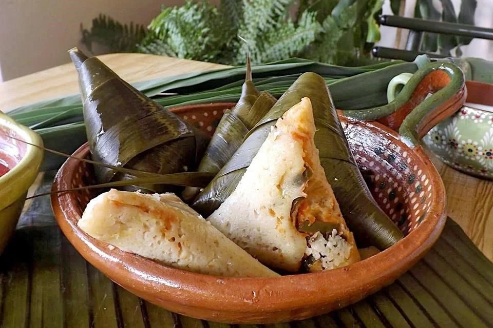 Uchepos and Corundas