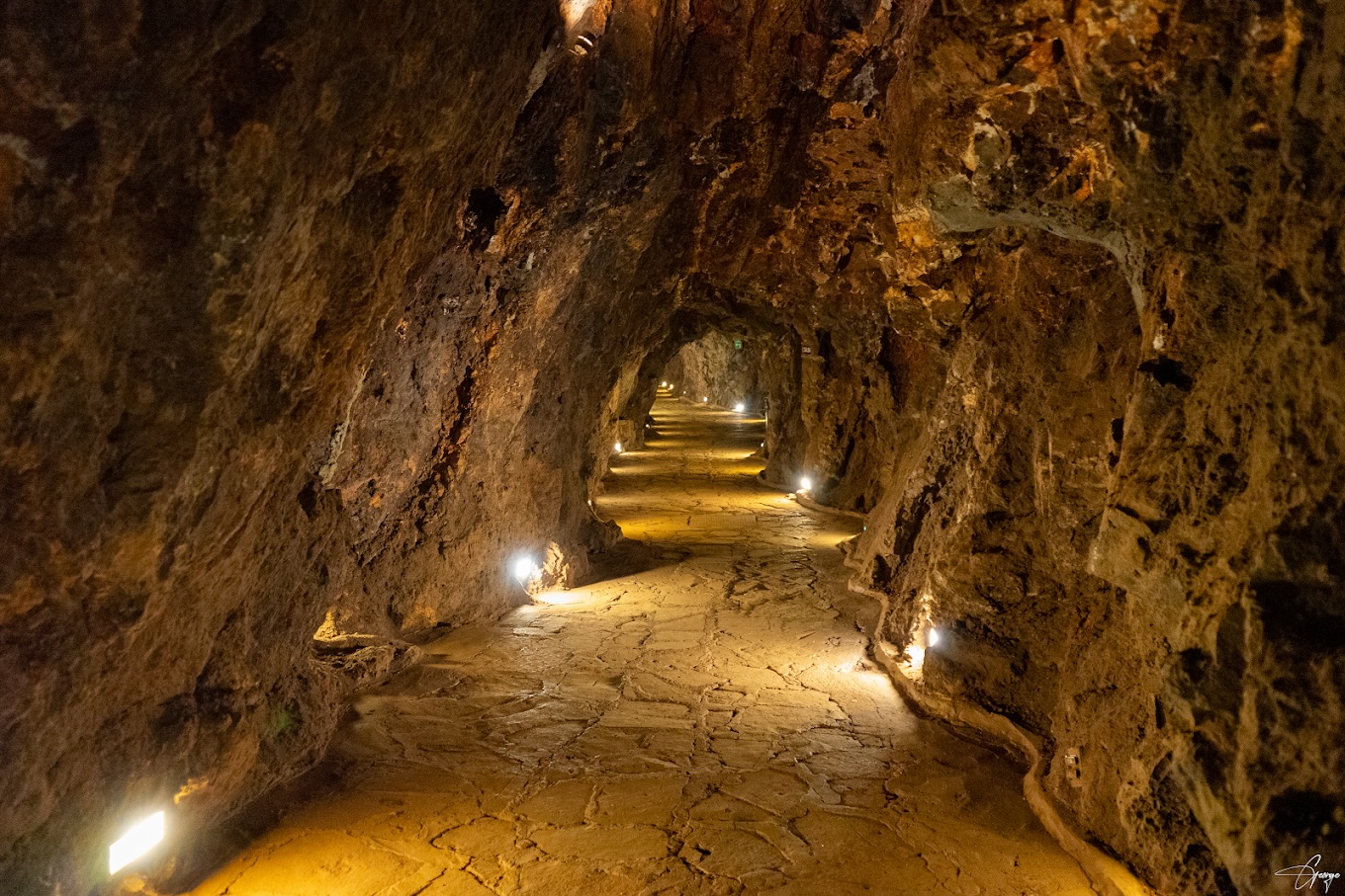 The Depths of El Eden and the High Line